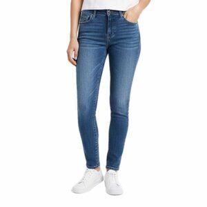 Uniqlo Women's Skinny Jeans Size 24 Tapered Mid Rise Ultra Stretch Light Wash